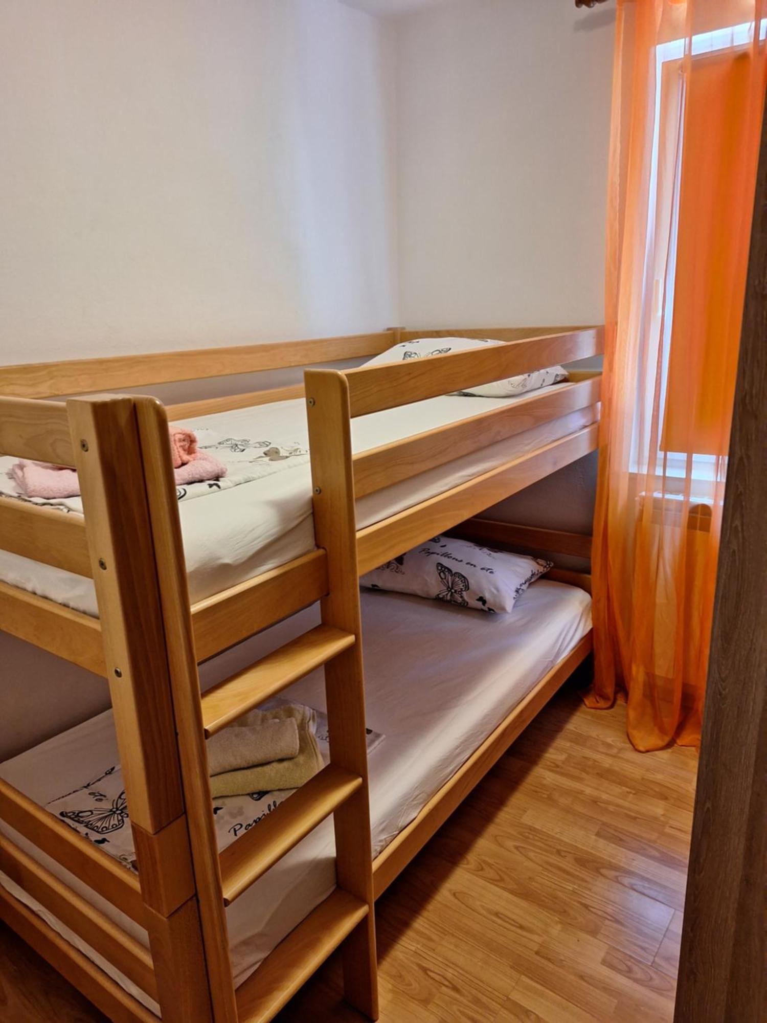 Nevija Apartment Peroj Luaran gambar